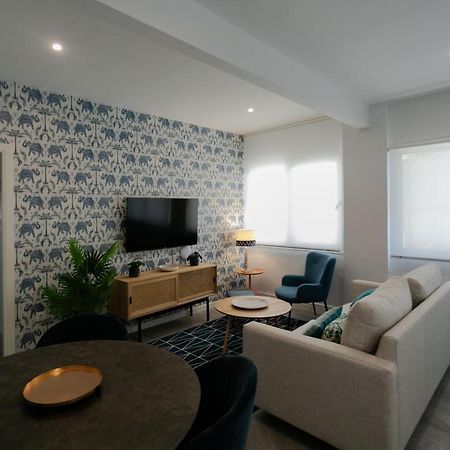 Lujoso Apartamento Con Piscina Compartida 2 Seville Ngoại thất bức ảnh