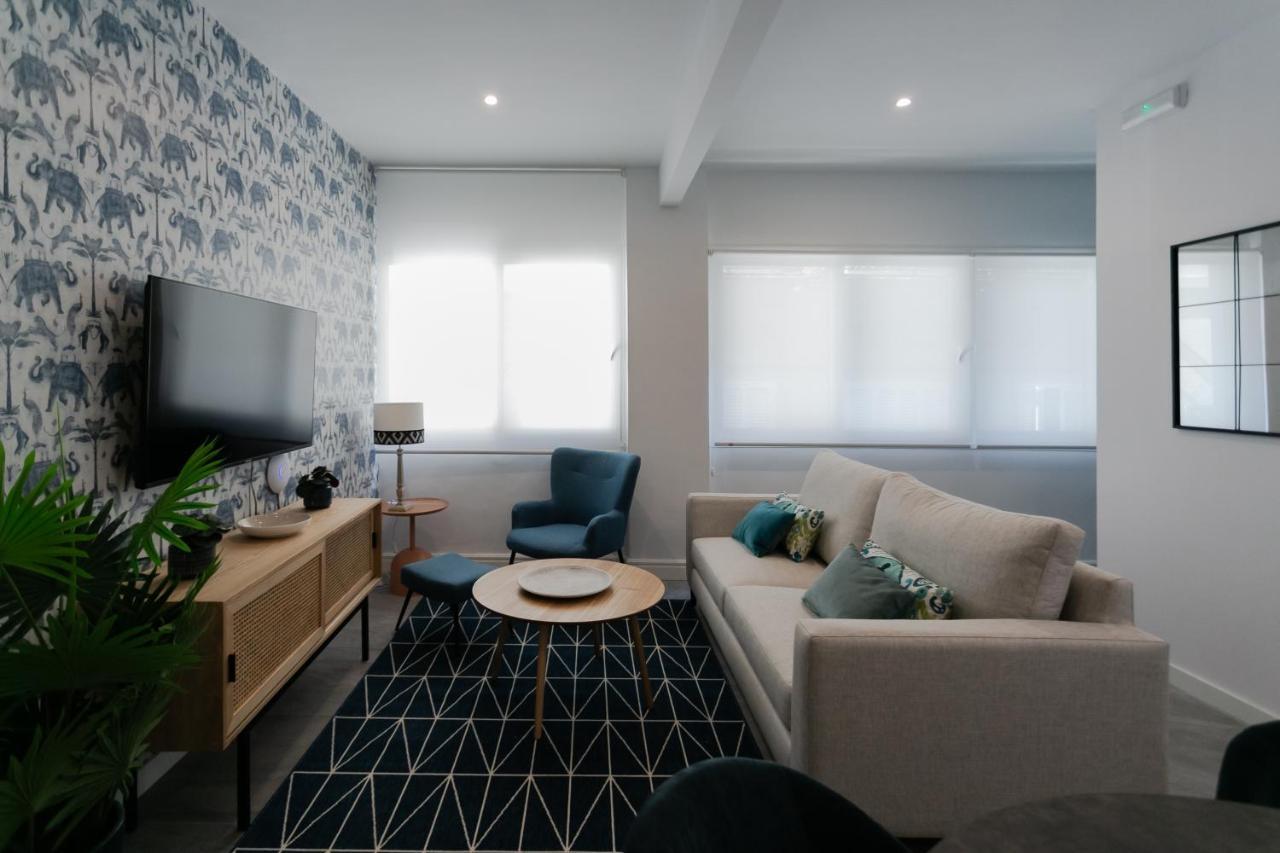 Lujoso Apartamento Con Piscina Compartida 2 Seville Ngoại thất bức ảnh