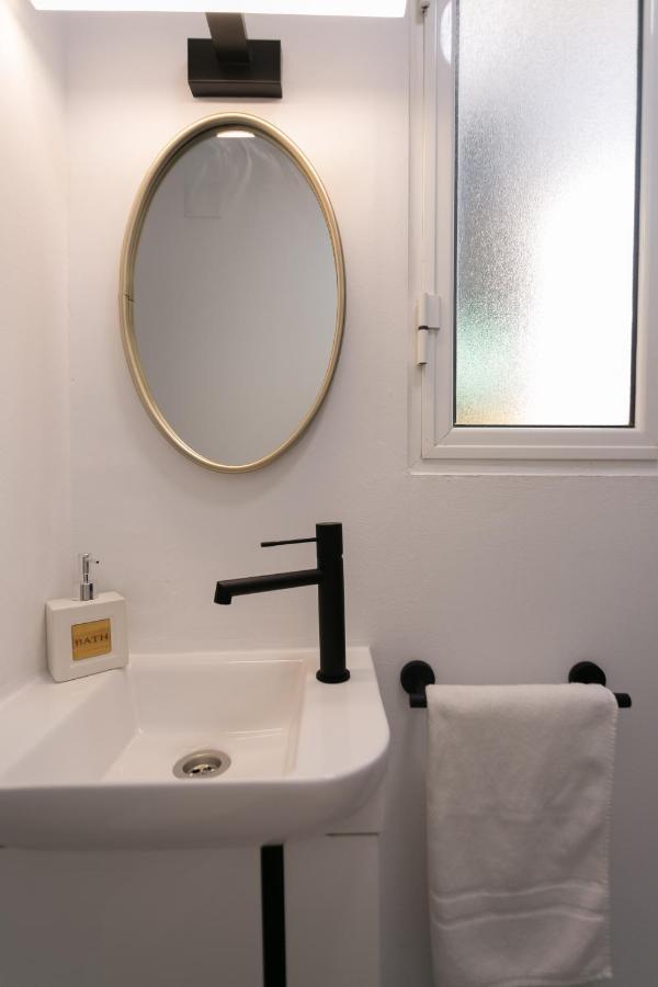 Lujoso Apartamento Con Piscina Compartida 2 Seville Ngoại thất bức ảnh